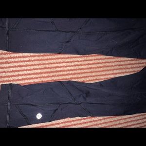 black lululemon leggings